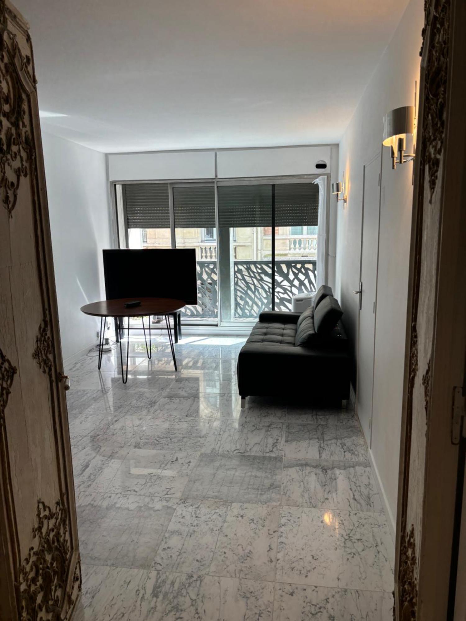 Paris Ponthieu Apartment ภายนอก รูปภาพ