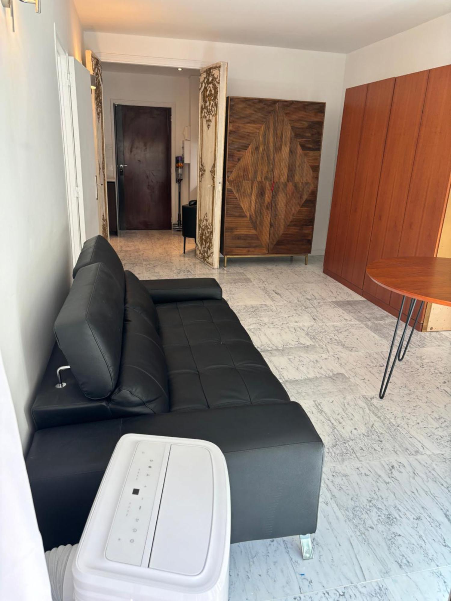 Paris Ponthieu Apartment ภายนอก รูปภาพ