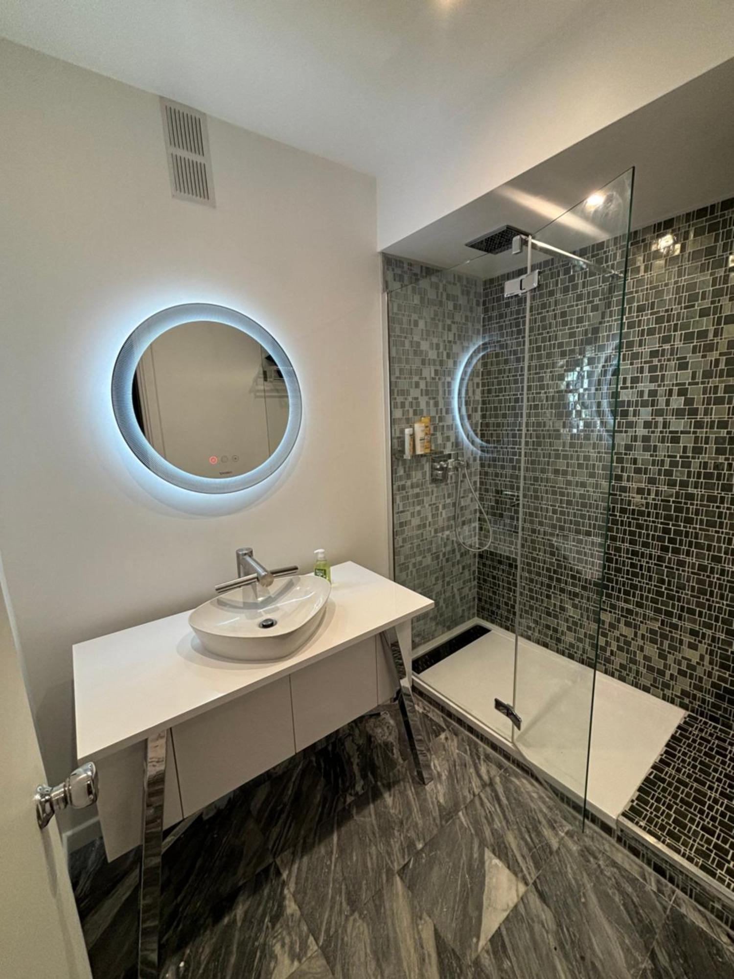 Paris Ponthieu Apartment ภายนอก รูปภาพ